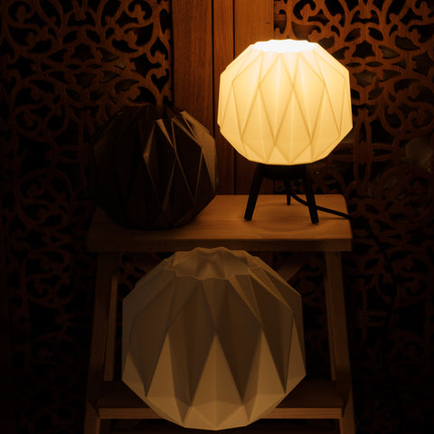 Mini Kami Lamp (black base)