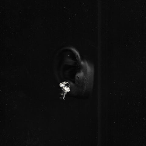 Earrings: Koma 03