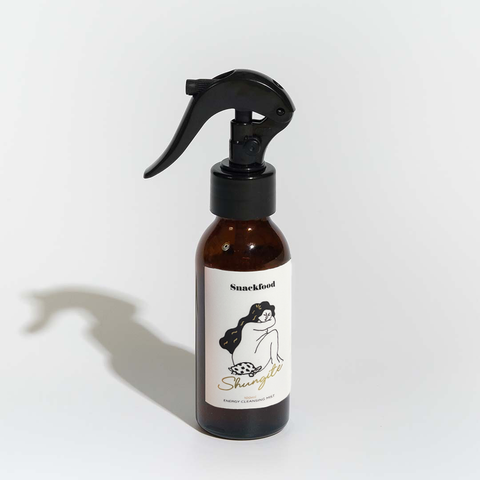 Energy spray: Shungite crystal