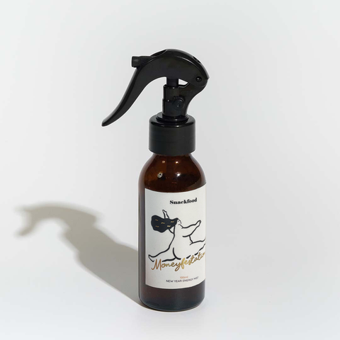 Energy spray: Moneyfestation