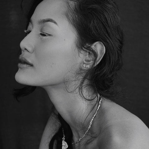 Earrings: Koma 00