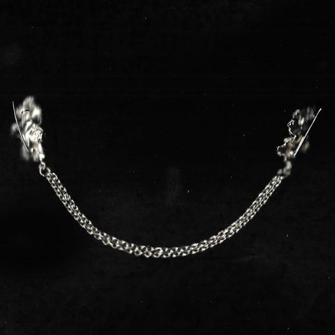 Long Brooch: Runtuh 03
