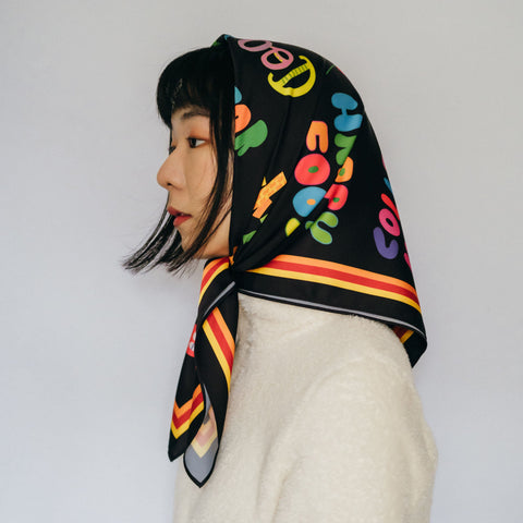 Snackfood Lettering scarf - satin